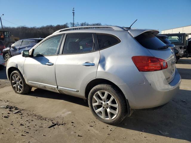 JN8AS5MV2CW404893 - 2012 NISSAN ROGUE S SILVER photo 2