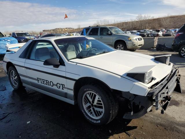 1G2PG379XFP268977 - 1985 PONTIAC FIERO GT WHITE photo 4