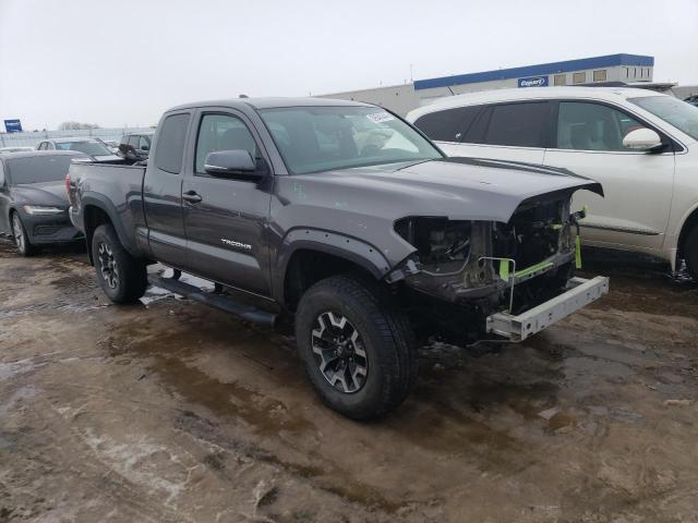 5TFSZ5AN4HX047248 - 2017 TOYOTA TACOMA ACCESS CAB GRAY photo 4