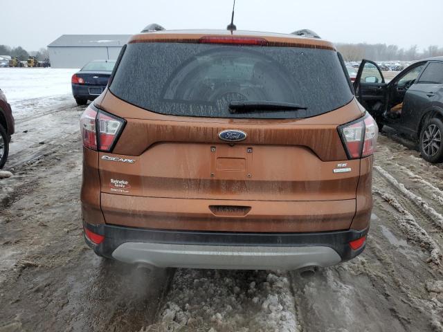 1FMCU0G95HUF05053 - 2017 FORD ESCAPE SE ORANGE photo 6