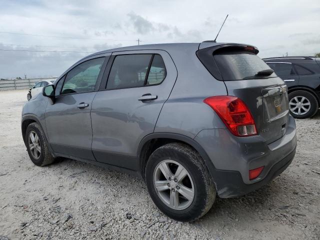 3GNCJKSB4LL315192 - 2020 CHEVROLET TRAX LS GRAY photo 2