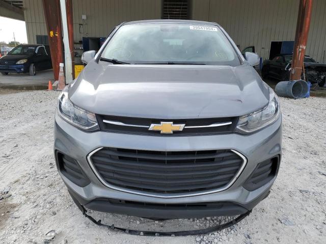 3GNCJKSB4LL315192 - 2020 CHEVROLET TRAX LS GRAY photo 5