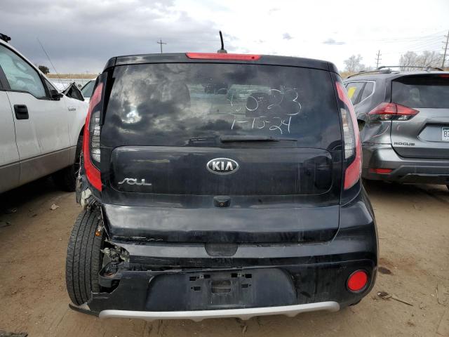 KNDJP3A56H7473643 - 2017 KIA SOUL + BLACK photo 6