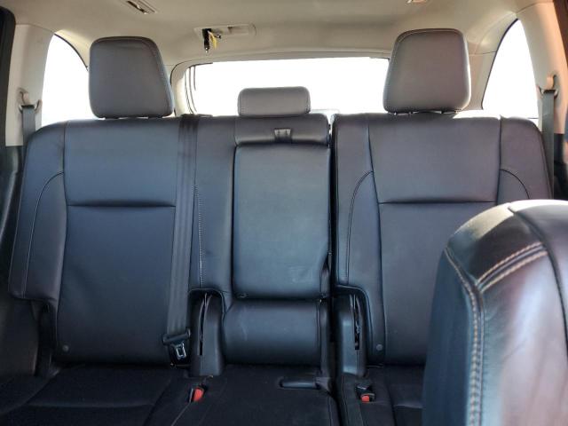 5TDKKRFHXFS052858 - 2015 TOYOTA HIGHLANDER XLE ვერცხლისფერი ფოტო 10