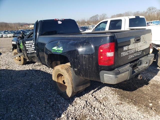 1GC5K0CG0BZ393117 - 2011 CHEVROLET SILVERADO K3500 LT BLACK photo 2