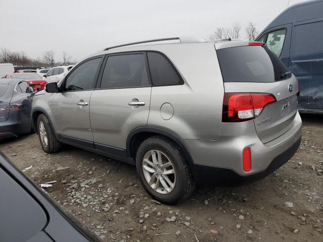 5XYKTCA61EG531360 - 2014 KIA SORENTO LX SILVER photo 2