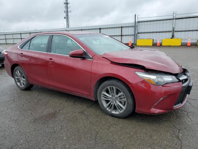 4T1BF1FKXFU969078 - 2015 TOYOTA CAMRY LE RED photo 4