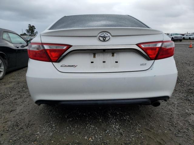 4T1BF1FK0HU749340 - 2017 TOYOTA CAMRY LE WHITE photo 6