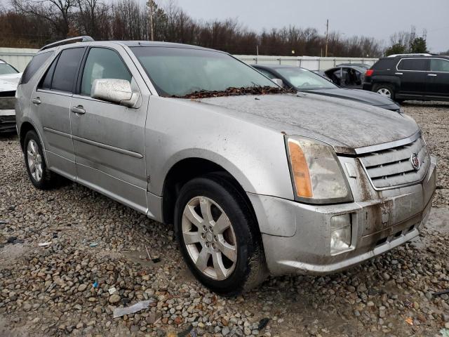 1GYEE63A960212512 - 2006 CADILLAC SRX SILVER photo 4