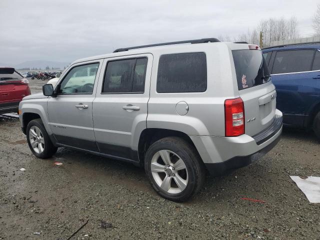 1J4NF1GB5BD258294 - 2011 JEEP PATRIOT SPORT SILVER photo 2