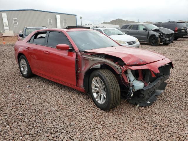 2C3CCABG0GH269310 - 2016 CHRYSLER 300 S RED photo 4