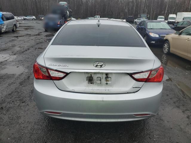 5NPEC4AC7BH251049 - 2011 HYUNDAI SONATA SE SILVER photo 6