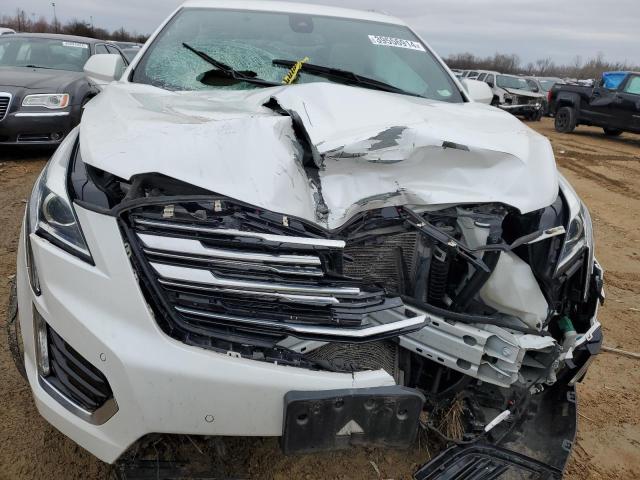 1GYKNDRS5JZ104917 - 2018 CADILLAC XT5 LUXURY WHITE photo 5