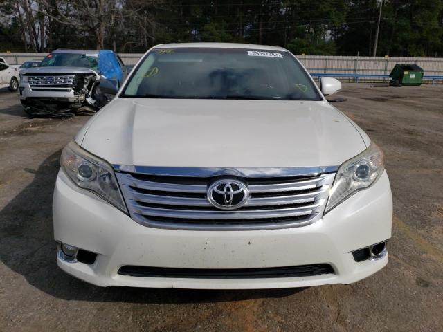 4T1BK3DB9BU398154 - 2011 TOYOTA AVALON BASE WHITE photo 5