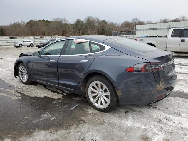 5YJSA1E24LF358018 - 2020 TESLA MODEL S GRAY photo 2