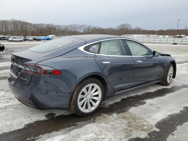 5YJSA1E24LF358018 - 2020 TESLA MODEL S GRAY photo 3