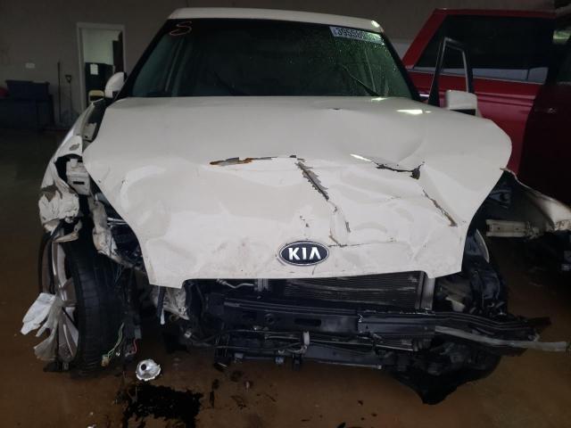 KNDJT2A21B7718013 - 2011 KIA SOUL + WHITE photo 5