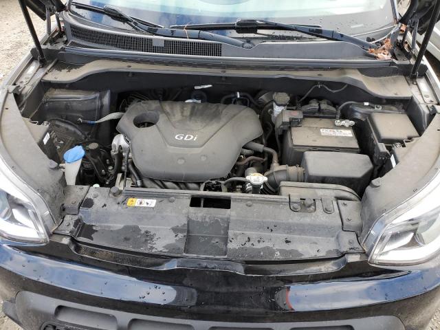 KNDJN2A26G7831277 - 2016 KIA SOUL BLACK photo 11