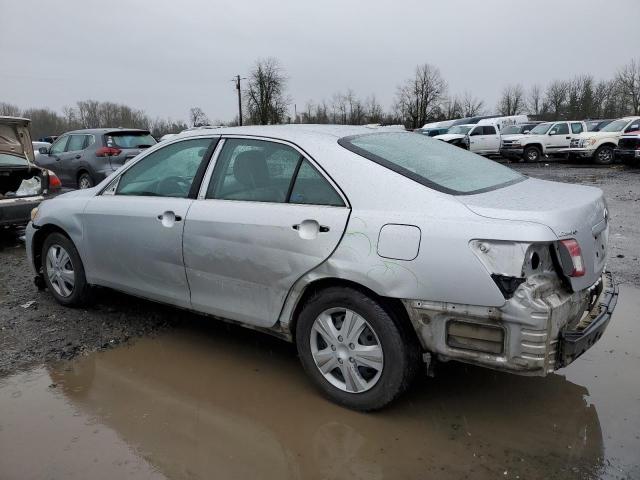 4T1BF3EK2BU227670 - 2011 TOYOTA CAMRY BASE SILVER photo 2