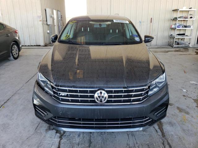 1VWDT7A39HC041289 - 2017 VOLKSWAGEN PASSAT R-LINE GRAY photo 5