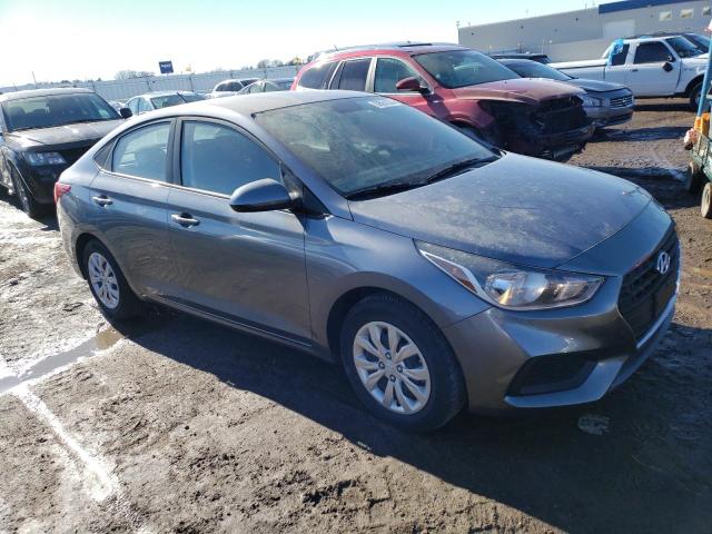 3KPC24A35KE071339 - 2019 HYUNDAI ACCENT SE GRAY photo 4