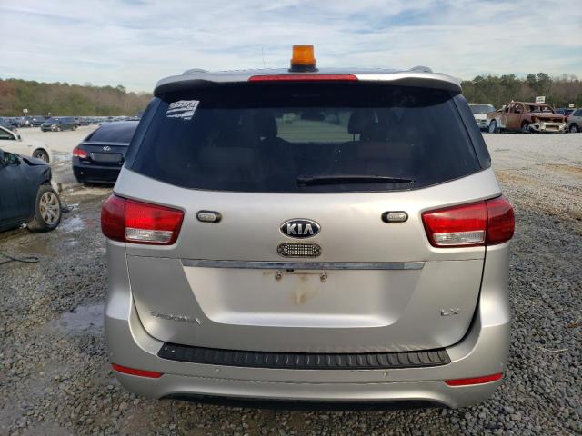 KNDMB5C17G6163202 - 2016 KIA SEDONA LX SILVER photo 6