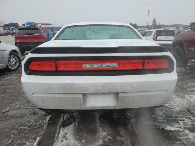 2B3CJ4DV6AH331574 - 2010 DODGE CHALLENGER SE WHITE photo 6