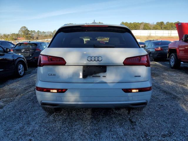 WA1ANAFY9K2118302 - 2019 AUDI Q5 PREMIUM WHITE photo 6