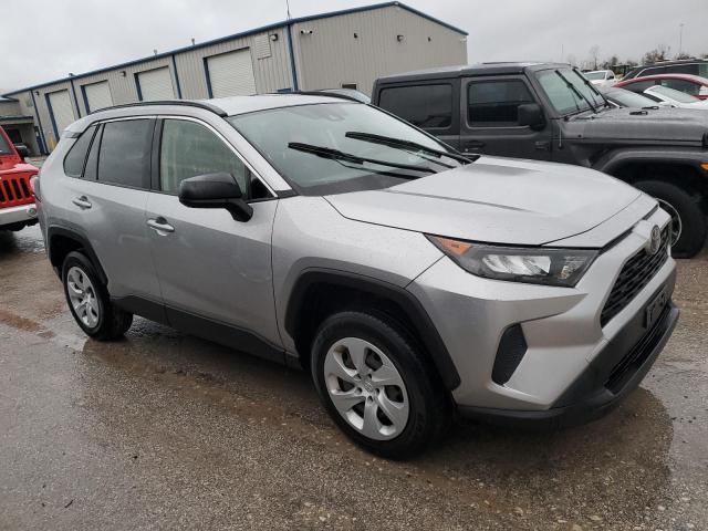 JTMH1RFVXKJ003847 - 2019 TOYOTA RAV4 LE SILVER photo 4