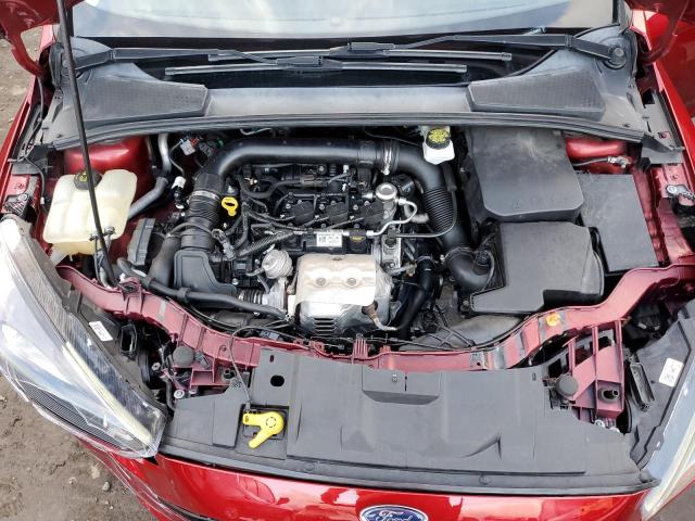 1FADP3FE9HL254873 - 2017 FORD FOCUS SE RED photo 11