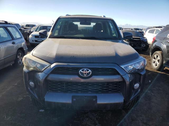 JTEBU5JR9G5387812 - 2016 TOYOTA 4RUNNER SR5/SR5 PREMIUM 灰色 照片 5