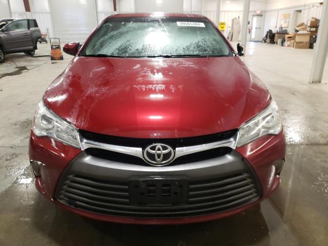 4T1BF1FKXGU530853 - 2016 TOYOTA CAMRY LE MAROON photo 5