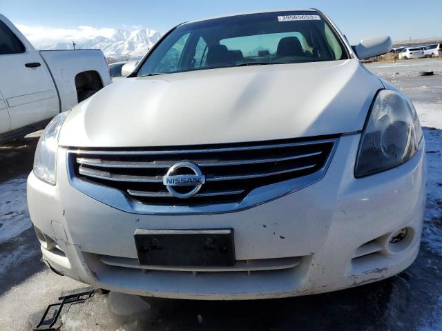 1N4AL2AP1CN574607 - 2012 NISSAN ALTIMA BASE WHITE photo 5