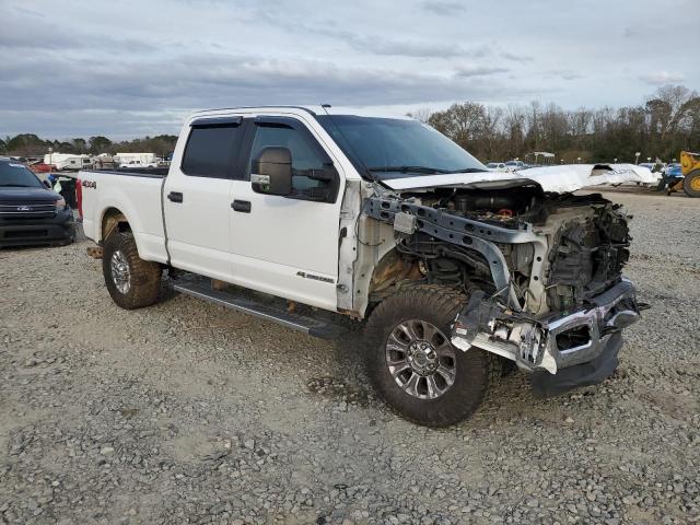 1FT7W2BT5KED12322 - 2019 FORD F250 SUPER DUTY WHITE photo 4
