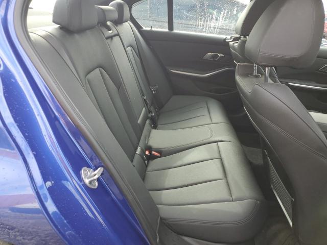 3MW5R7J01L8B38866 - 2020 BMW 330XI BLUE photo 10