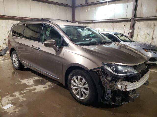 2C4RC1BG1HR535936 - 2017 CHRYSLER PACIFICA TOURING L TAN photo 4