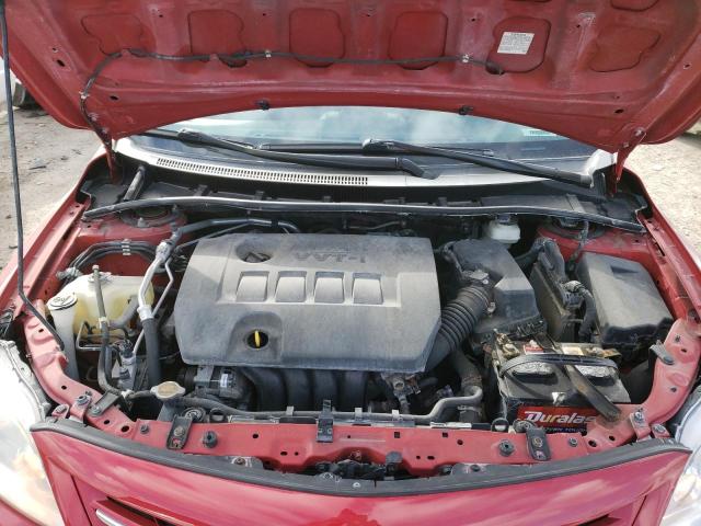 2T1BU4EE3DC082813 - 2013 TOYOTA COROLLA BASE RED photo 11