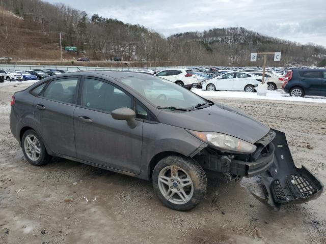 3FADP4BJ2JM118565 - 2018 FORD FIESTA SE GRAY photo 4