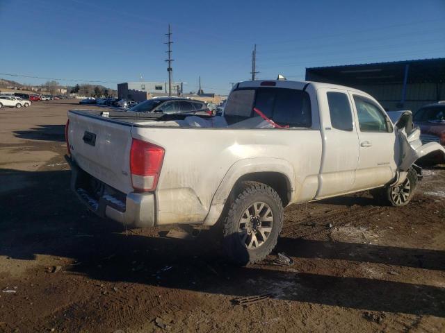 5TFSZ5AN6HX094765 - 2017 TOYOTA TACOMA ACCESS CAB WHITE photo 3