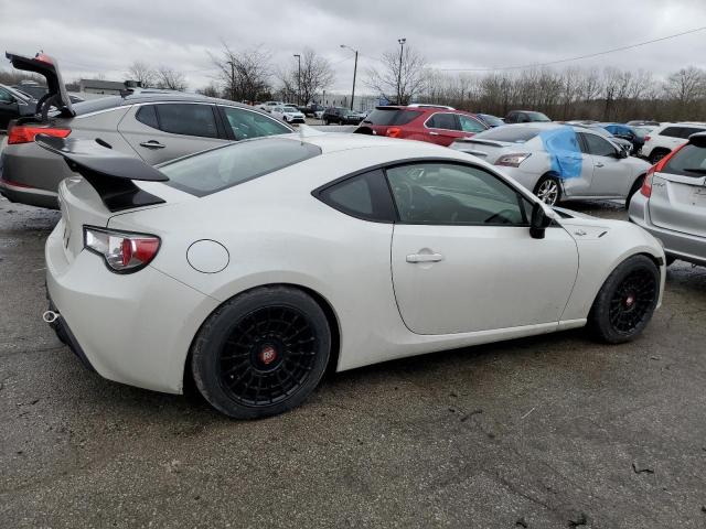JF1ZNAA18E9703487 - 2014 TOYOTA SCION FR-S WHITE photo 3