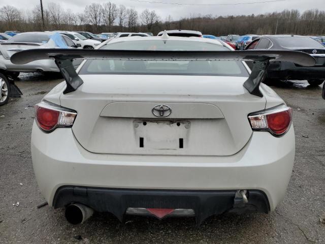 JF1ZNAA18E9703487 - 2014 TOYOTA SCION FR-S WHITE photo 6