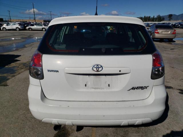 2T1KR32E35C327627 - 2005 TOYOTA MATRIX XR 白色 照片 6