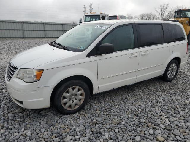 2A8HR44EX9R617343 - 2009 CHRYSLER TOWN & COU LX WHITE photo 1