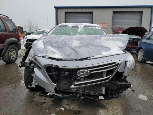 5NPE24AF6FH139720 - 2015 HYUNDAI SONATA SE SILVER photo 5