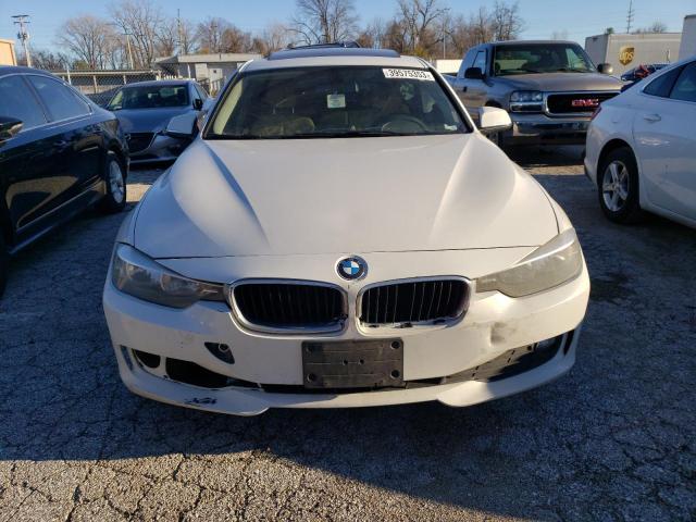 WBA3C3C59DF981927 - 2013 BMW 320 I XDRIVE WHITE photo 5