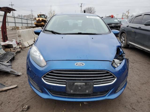 3FADP4EJ6JM116877 - 2018 FORD FIESTA SE BLUE photo 5