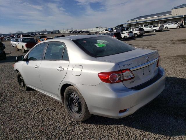 2T1BU4EEXDC088835 - 2013 TOYOTA COROLLA BASE SILVER photo 2