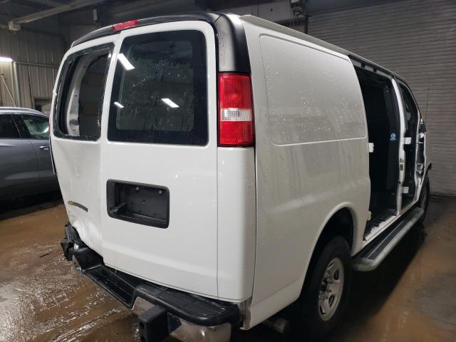 1GCWGAFP1N1257184 - 2022 CHEVROLET EXPRESS G2 WHITE photo 3