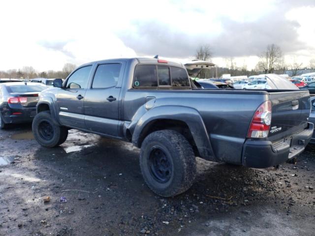3TMMU4FN7FM081908 - 2015 TOYOTA TACOMA DOUBLE CAB LONG BED GRAY photo 2