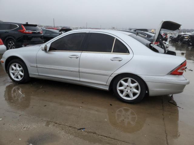 WDBRF61J62E007071 - 2002 MERCEDES-BENZ C 240 SILVER photo 2